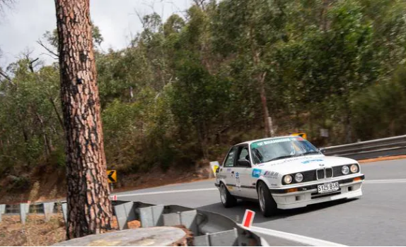 Taking in the scenery and WART exhaust fumes in a rally up Scott's Bottom